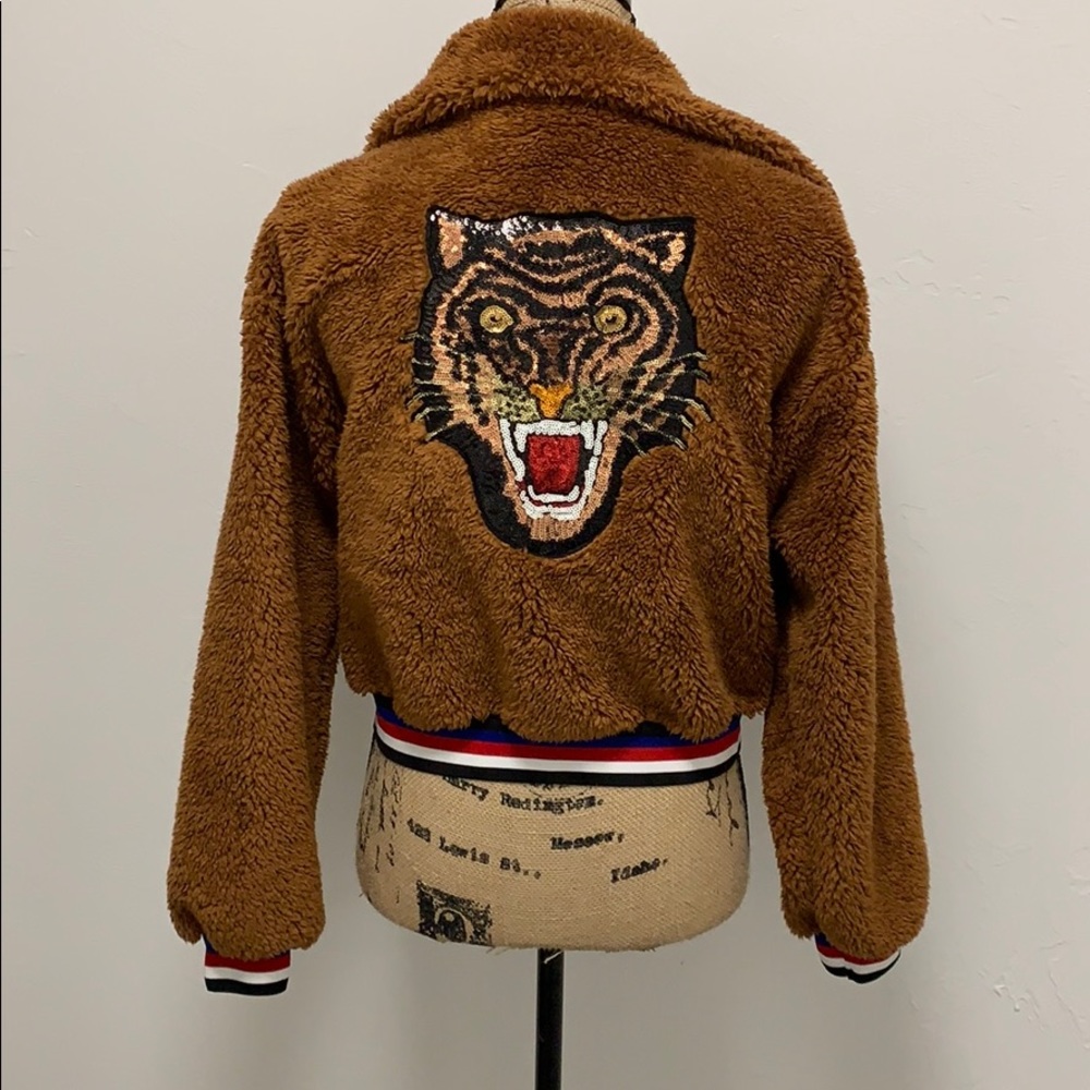 Faux Fur 3 Stripe Hem Teddy Jacket - Picture 6 of 8